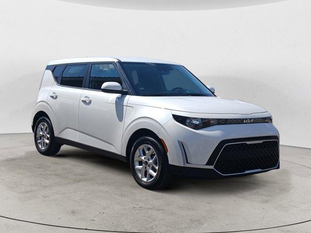 used 2024 Kia Soul car, priced at $18,452