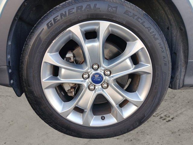 used 2013 Ford Escape car, priced at $8,888
