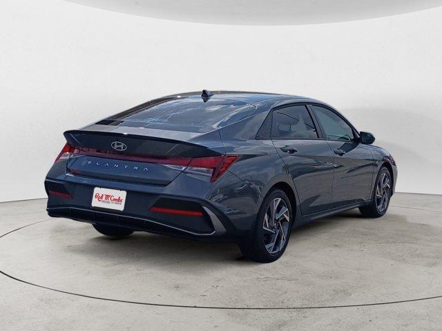 new 2025 Hyundai Elantra car, priced at $25,120