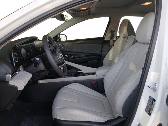 new 2025 Hyundai Elantra car, priced at $28,660