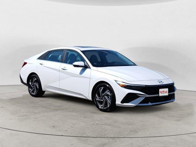 new 2025 Hyundai Elantra car, priced at $28,660