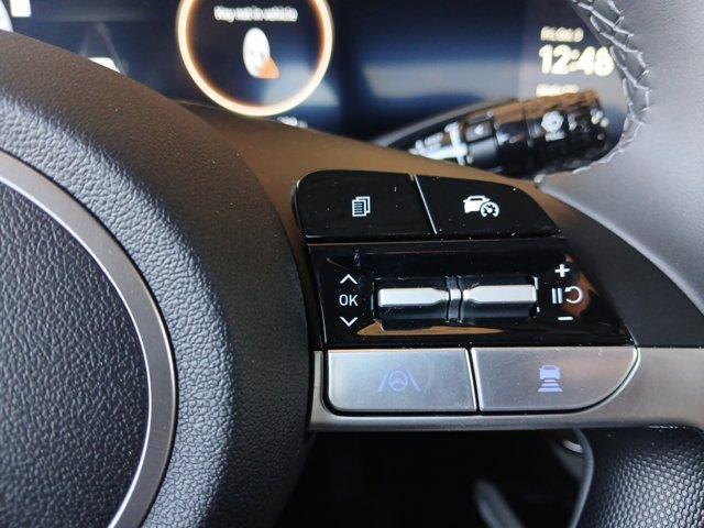 new 2025 Hyundai Elantra car, priced at $28,660