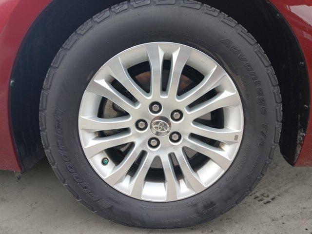 used 2015 Toyota Sienna car, priced at $17,889