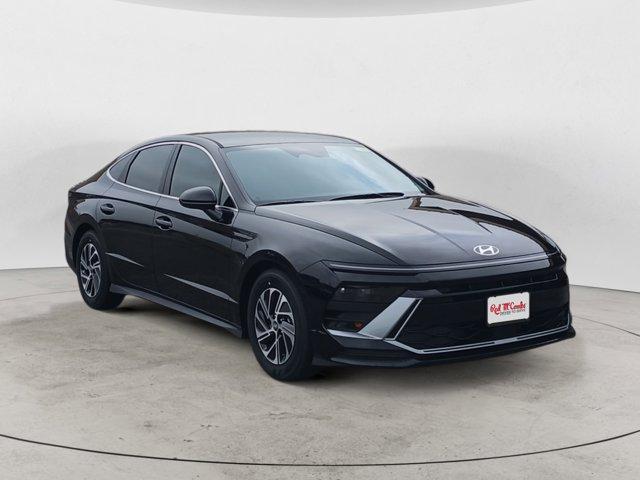 new 2026 Hyundai Sonata Hybrid car, priced at $30,535