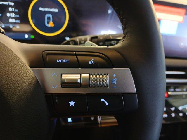 new 2025 Hyundai TUCSON Hybrid car, priced at $43,930