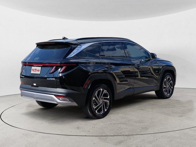 new 2025 Hyundai TUCSON Hybrid car, priced at $43,930