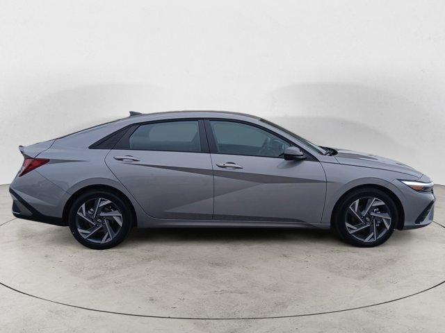 new 2025 Hyundai Elantra car, priced at $25,055