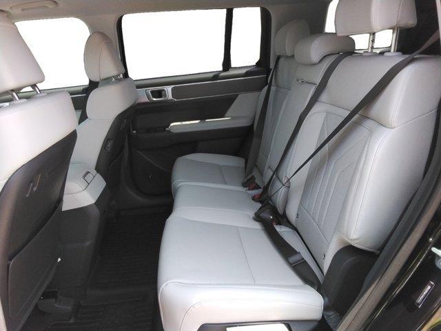 used 2025 Hyundai Santa Fe car, priced at $34,988