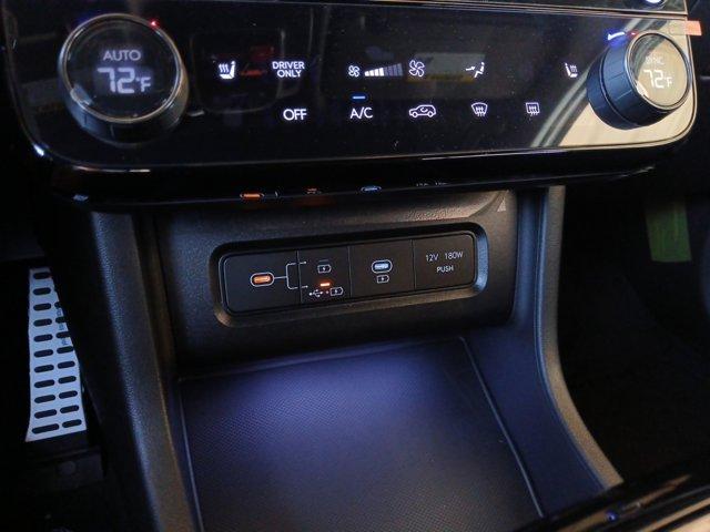 new 2025 Hyundai TUCSON Hybrid car, priced at $40,960