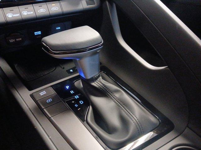 new 2025 Hyundai Elantra car, priced at $25,105