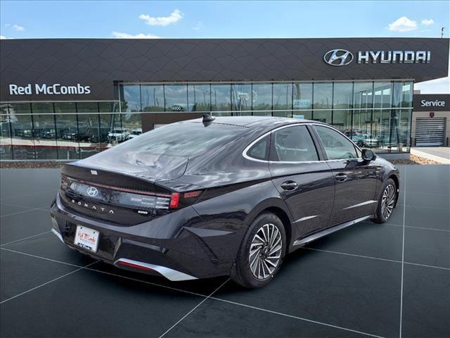 new 2025 Hyundai Sonata Hybrid car, priced at $39,140