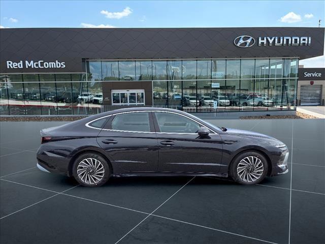 new 2025 Hyundai Sonata Hybrid car, priced at $39,140