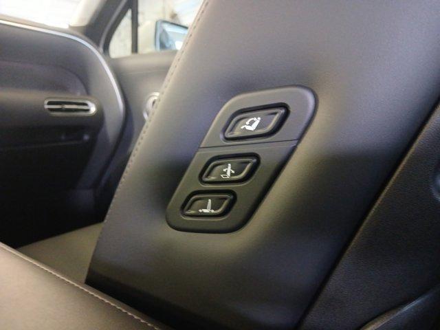 new 2026 Hyundai Palisade car, priced at $58,225