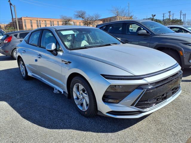 new 2025 Hyundai Sonata car, priced at $28,340