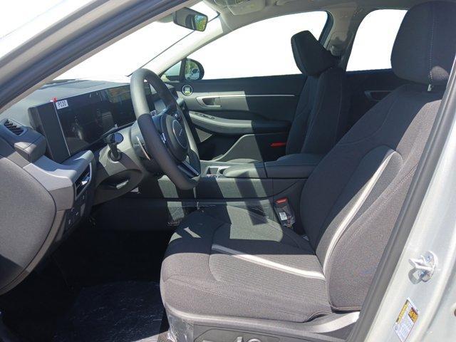 new 2025 Hyundai Sonata car, priced at $29,860