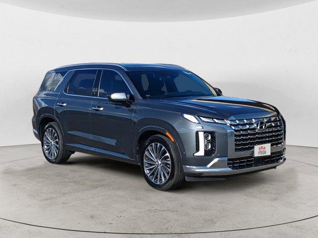 used 2024 Hyundai Palisade car, priced at $40,614