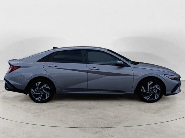 new 2025 Hyundai Elantra car, priced at $25,120