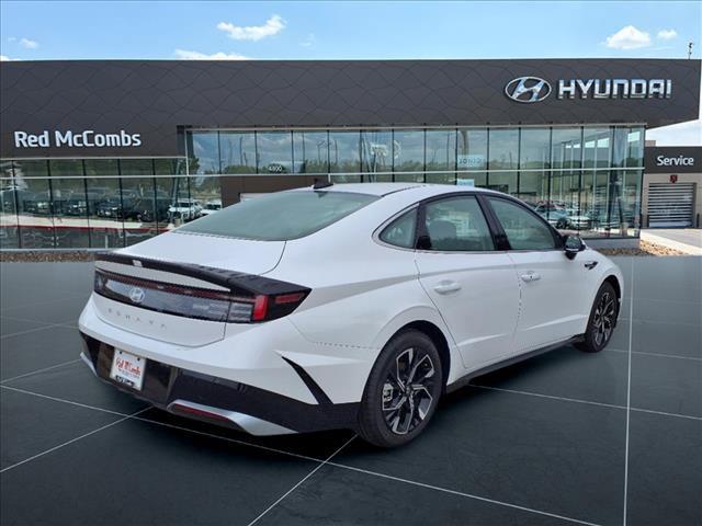 new 2024 Hyundai Sonata car, priced at $29,330