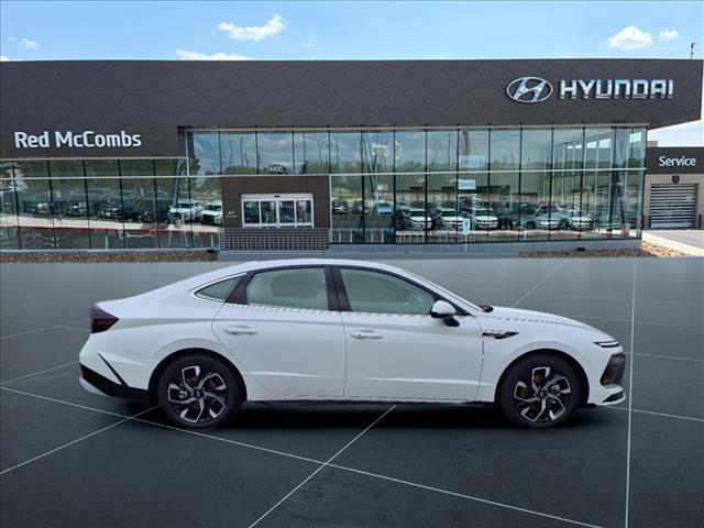 new 2024 Hyundai Sonata car, priced at $29,330