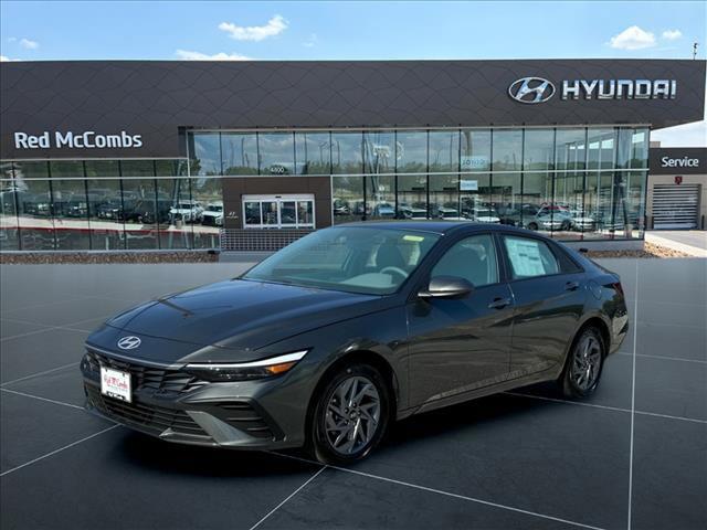 new 2024 Hyundai Elantra car, priced at $26,014