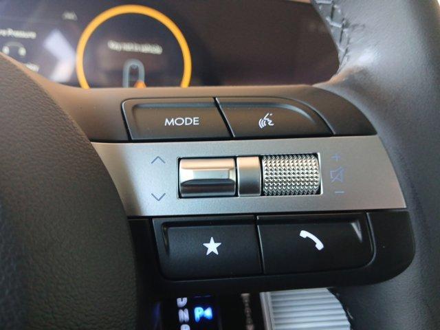 new 2025 Hyundai TUCSON Hybrid car, priced at $39,710