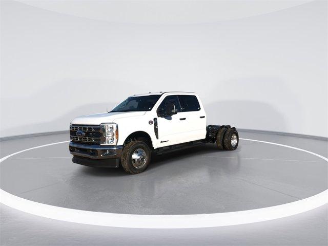 new 2024 Ford F-350 car, priced at $71,563