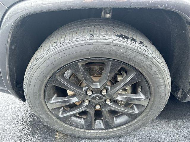 used 2021 Jeep Grand Cherokee car, priced at $24,284