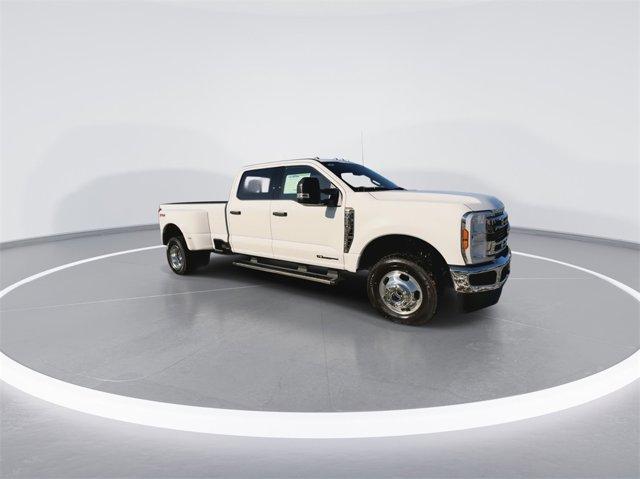 new 2025 Ford F-350 car, priced at $73,380