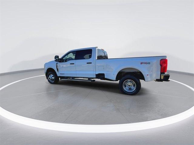 new 2025 Ford F-350 car, priced at $73,380