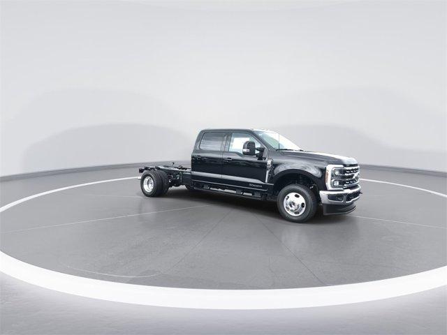 new 2025 Ford F-350 car, priced at $82,545