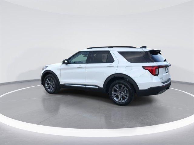 new 2025 Ford Explorer car