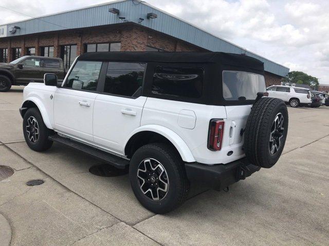 new 2024 Ford Bronco car, priced at $52,098