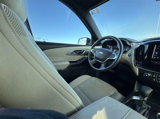 used 2023 Chevrolet Traverse car, priced at $26,600