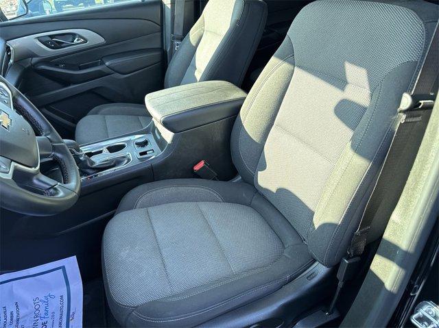 used 2023 Chevrolet Traverse car, priced at $28,995