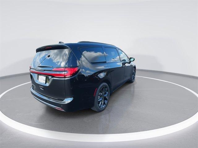 used 2024 Chrysler Pacifica car, priced at $37,899
