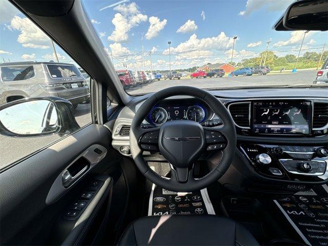 used 2024 Chrysler Pacifica car, priced at $37,899