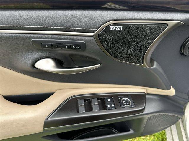 used 2019 Lexus ES 350 car, priced at $29,899