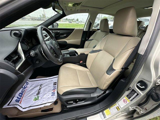 used 2019 Lexus ES 350 car, priced at $29,899