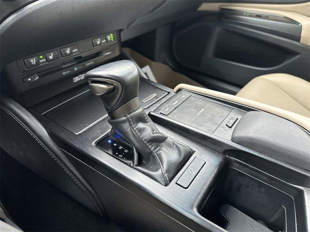used 2019 Lexus ES 350 car, priced at $29,899