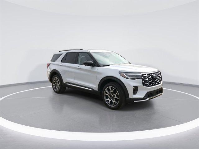 new 2025 Ford Explorer car, priced at $60,460