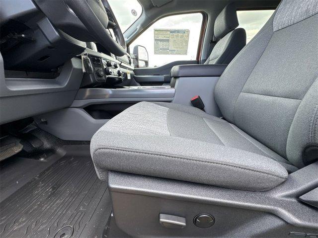 new 2025 Ford F-250 car, priced at $70,190