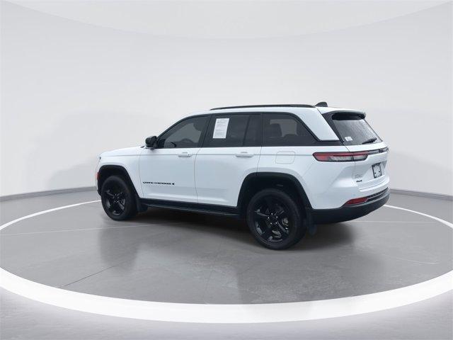 used 2022 Jeep Grand Cherokee car, priced at $32,980