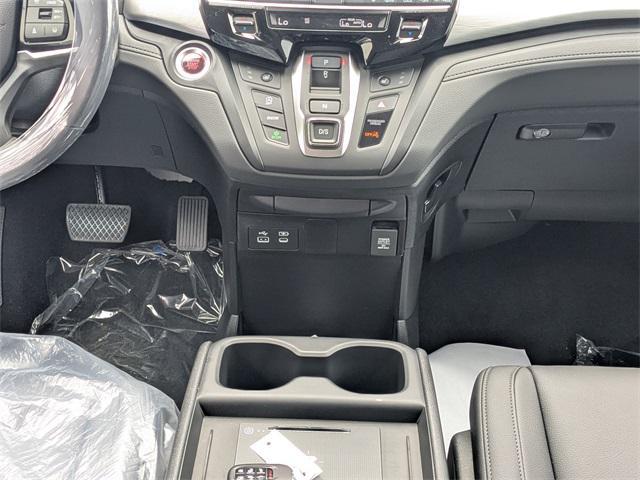 new 2026 Honda Odyssey car, priced at $42,487