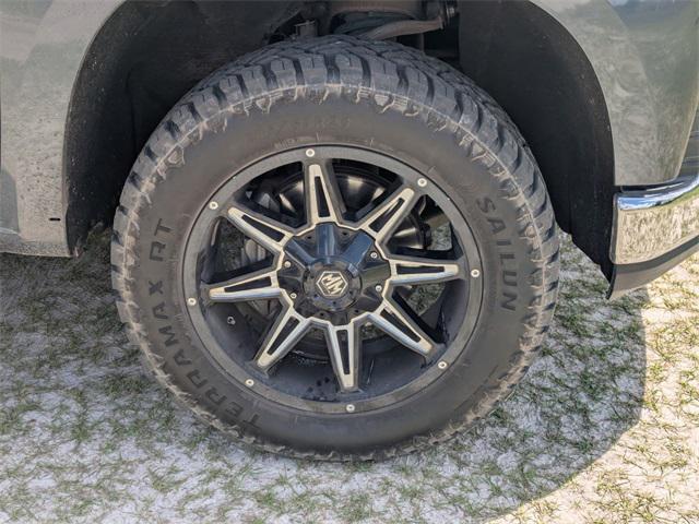 used 2019 Chevrolet Silverado 1500 car, priced at $25,142