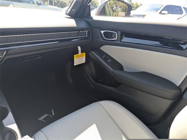 new 2026 Honda Civic Hybrid car, priced at $33,240