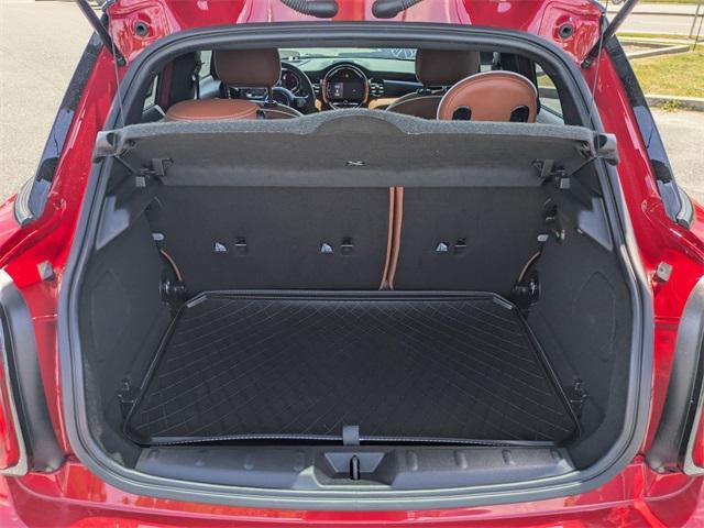 used 2023 MINI Hardtop car, priced at $26,294