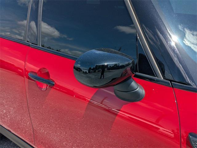 used 2023 MINI Hardtop car, priced at $26,294