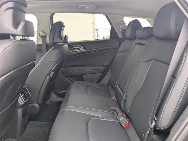 used 2023 Kia Sportage Hybrid car, priced at $26,128