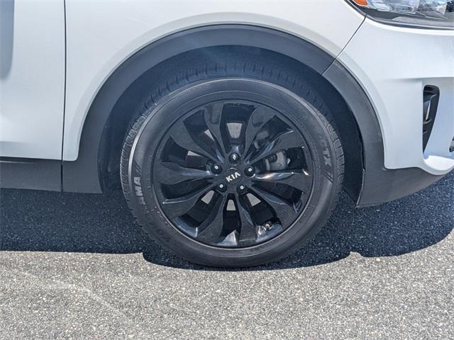 used 2020 Kia Sorento car, priced at $16,199