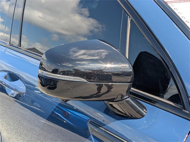 used 2024 Kia Sorento car, priced at $38,160